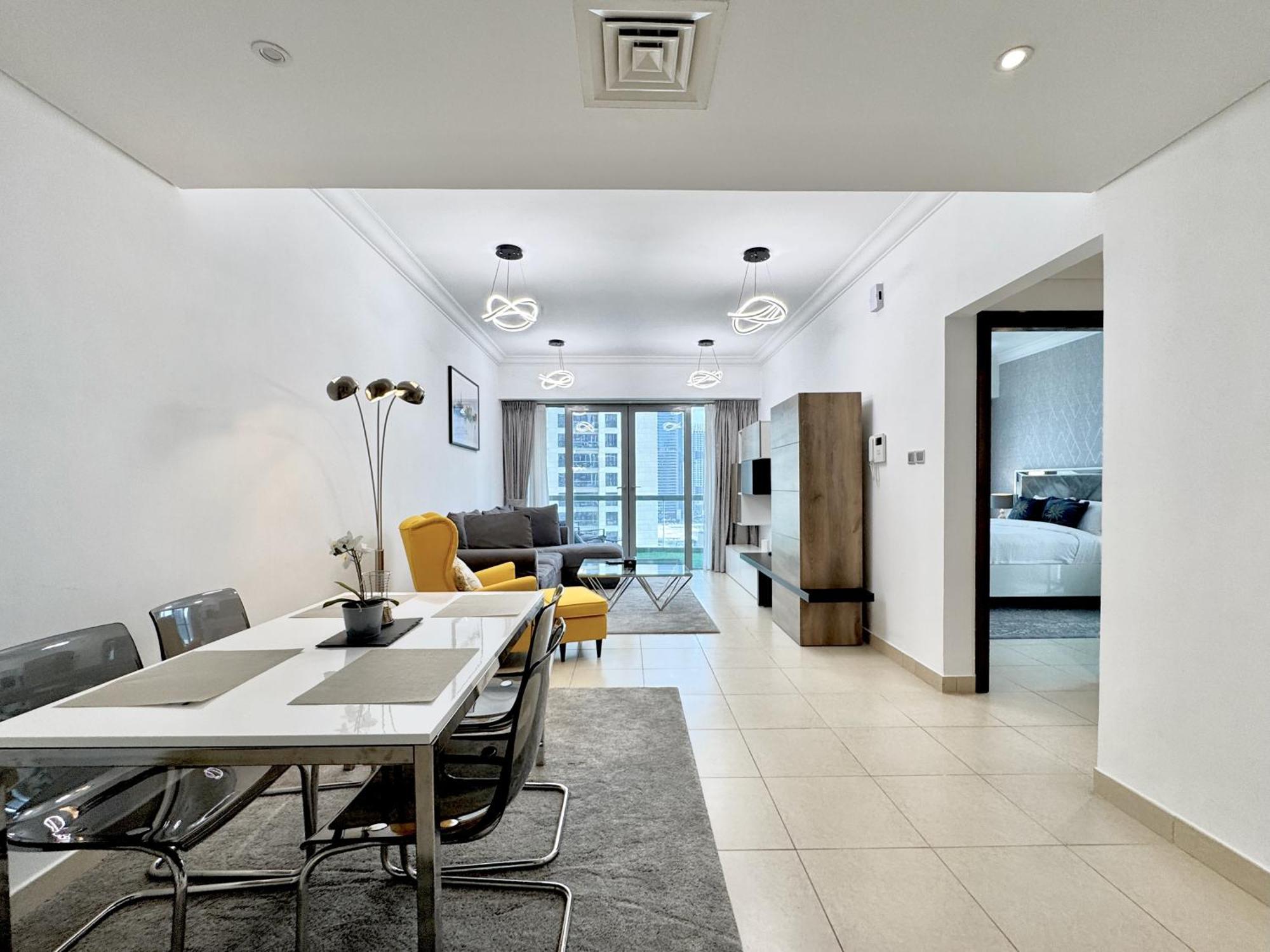Apartment 1br Gem In The Heart Of The *