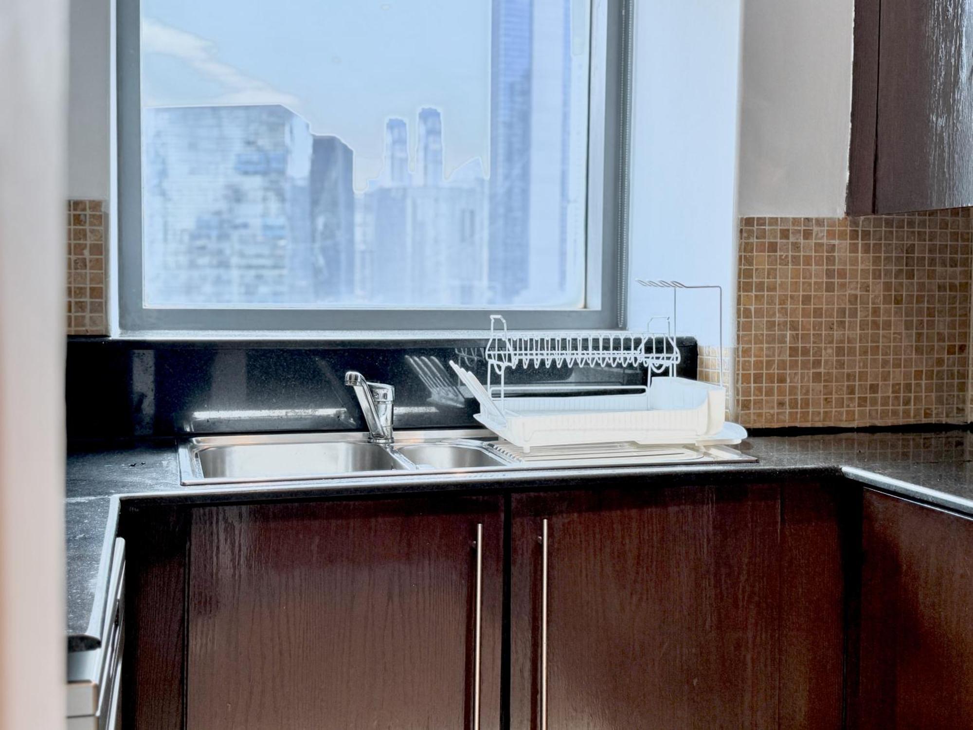 1br Gem In The Heart Of The Apartment Dubai